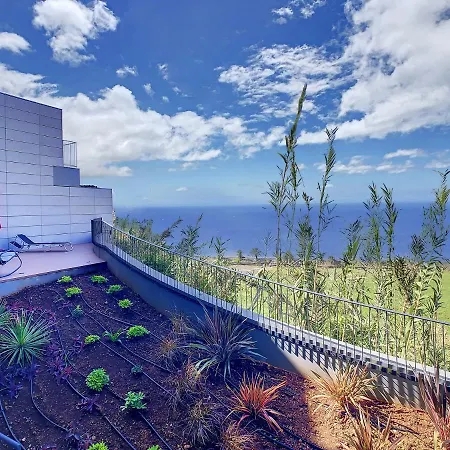 Apartment Over The Cliff By Lovelystay *