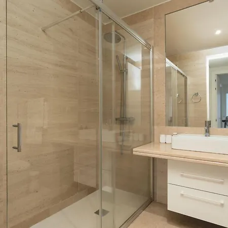 Over The Cliff - Jacuzzi Sea View By Lovelystay Apartamento