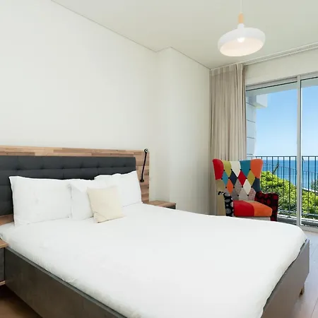 Over The Cliff - Jacuzzi Sea View By Lovelystay Apartamento