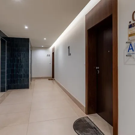 Over The Cliff - Jacuzzi Sea View By Lovelystay Apartamento *