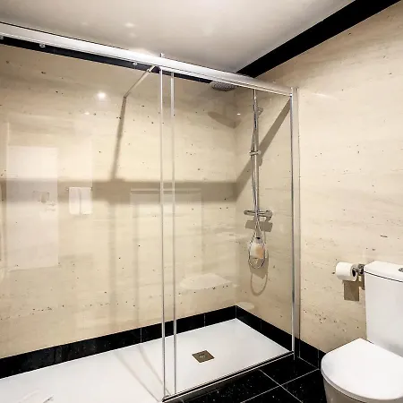 Over The Cliff By Lovelystay Apartman *